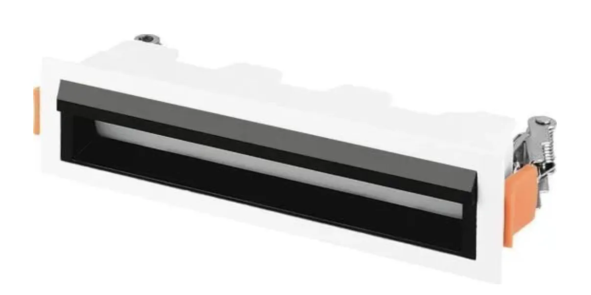 GloryW recessed wall washer with a linear optic in a white trim